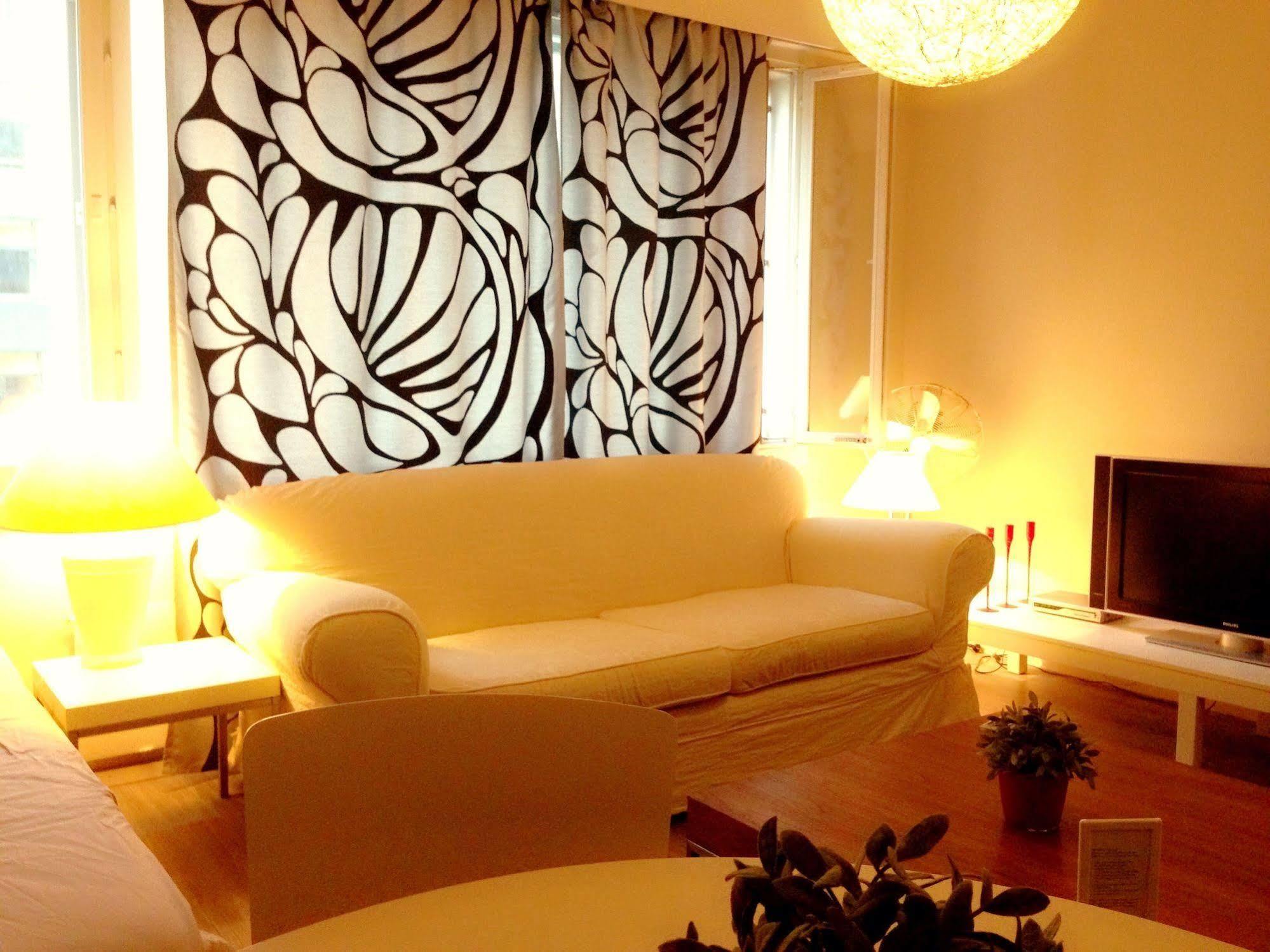 Tampere Downtown Apartments Bagian luar foto